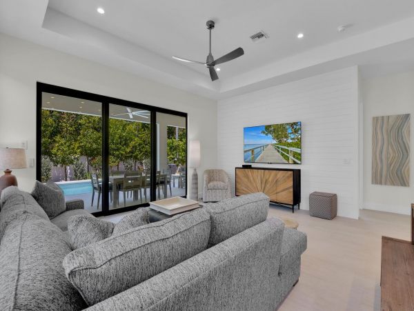 Luxury Naples 4 Bedroom Vacation Home