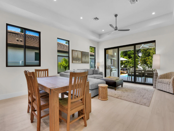 Luxury Naples 4 Bedroom Vacation Home