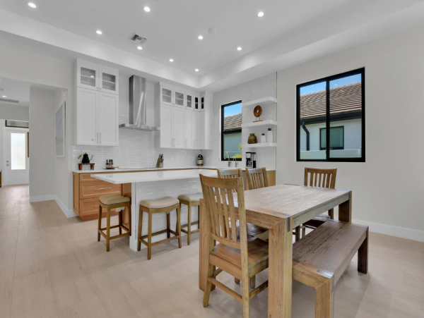 Luxury Naples 4 Bedroom Vacation Home