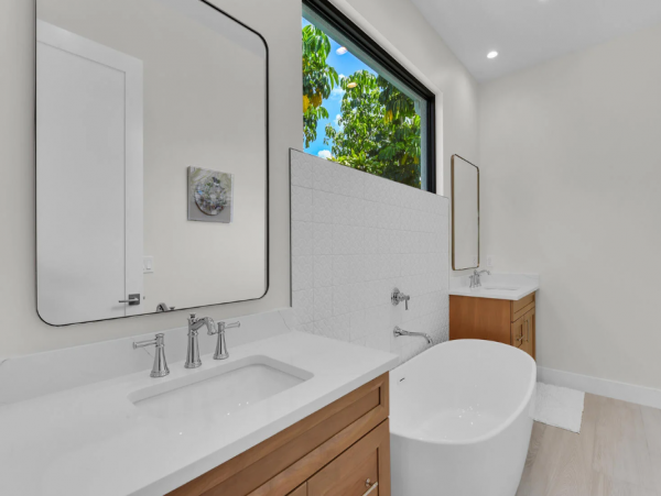 Luxury Naples 4 Bedroom Vacation Home