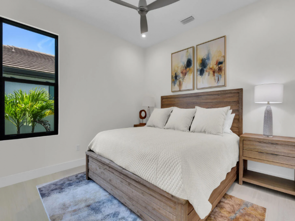Luxury Naples 4 Bedroom Vacation Home