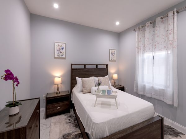 North Naples Vacation Home Sleeps 10 Guest