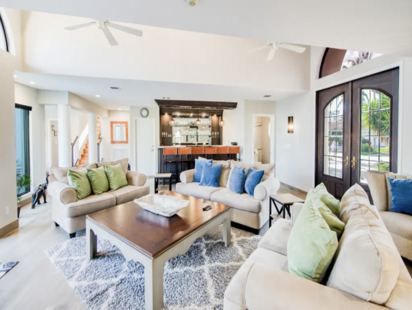Fort Lauderdale Luxury Vacation Pool home