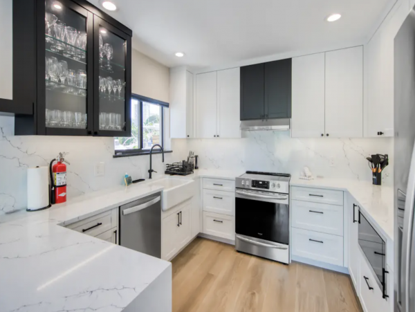 Fort Lauderdale Luxury Vacation Pool home