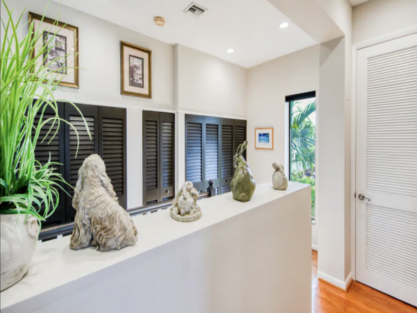 Fort Lauderdale Luxury Vacation Pool home