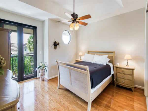 Fort Lauderdale Luxury Vacation Pool home