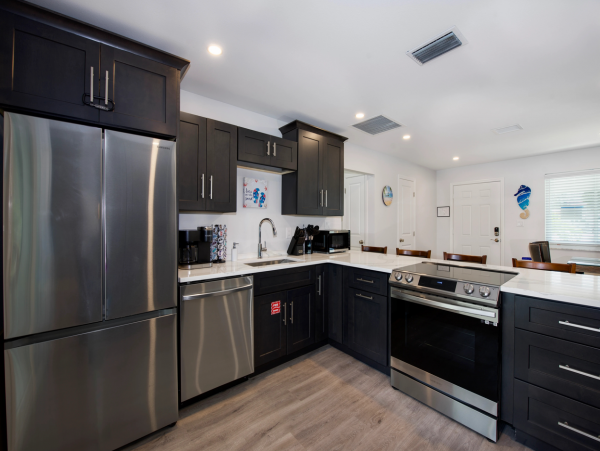 Luxury Vacation Rental with 4 Bedroom Pool & Spa