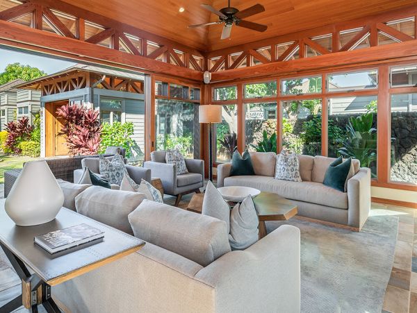 Big Island Luxury Vacation Rental - Hawaii Oceanfront Villa