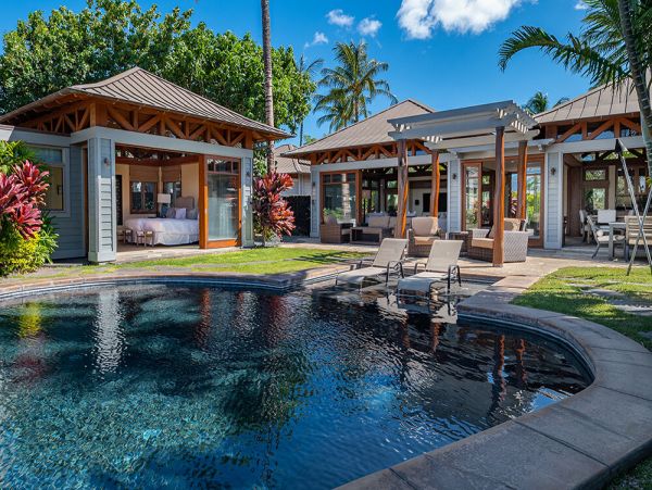 Big Island Luxury Vacation Rental - Hawaii Oceanfront Villa