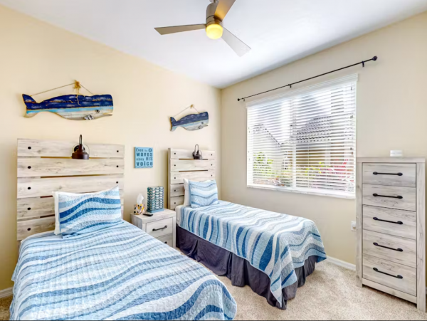 Naples Vacation Condo with 2 Bedrooms, Pool & Tennis Courts