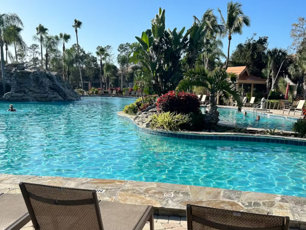 Naples Vacation Condo with 2 Bedrooms, Pool & Tennis Courts