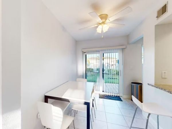Two Bedroom Marco Island Vacation Condo Near the Beach