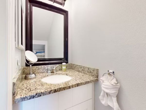 Two Bedroom Marco Island Vacation Condo Near the Beach