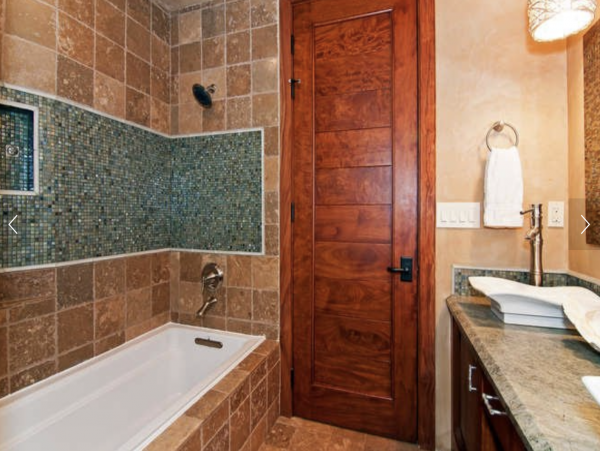 Luxury Estate Vacation Home - Golf Course Estate Near Beach