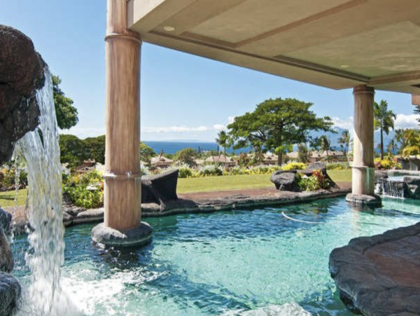 Luxury Estate Vacation Home - Golf Course Estate Near Beach