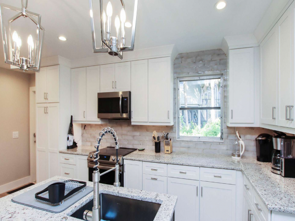 Waterfront Paradise with 3 Bedrooms in Sanibel