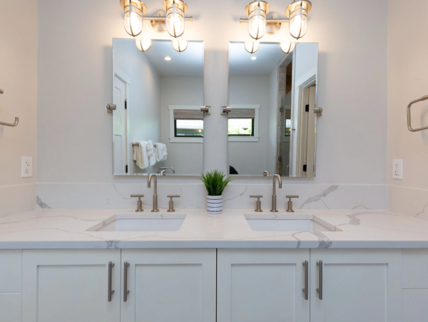 Luxury Three Bedroom Vacation Rental Private Pool & Spa