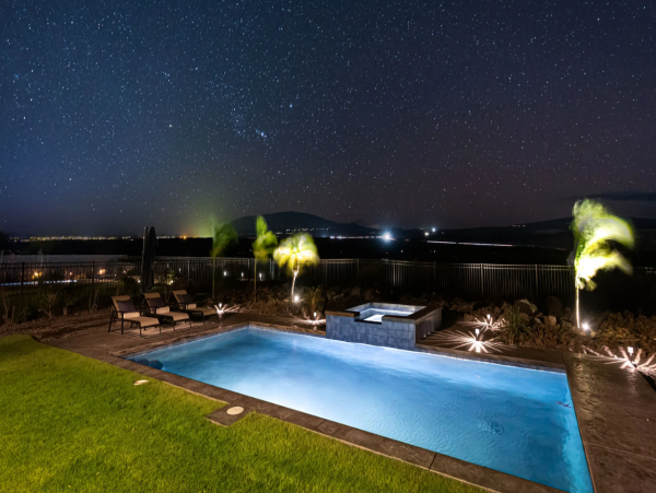 Luxury Three Bedroom Vacation Rental Private Pool & Spa