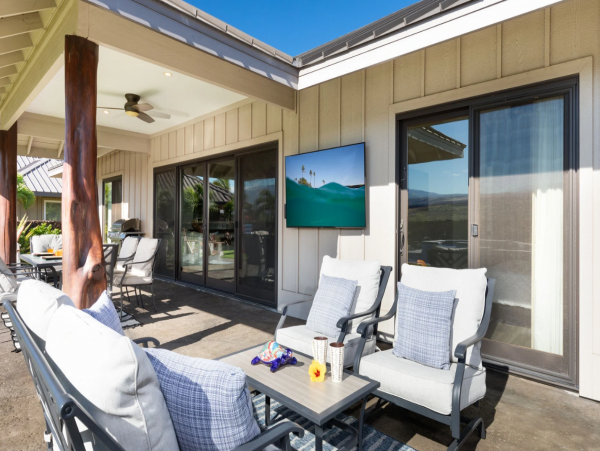 Luxury Three Bedroom Vacation Rental Private Pool & Spa