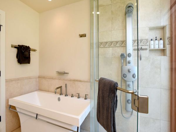 Ocean Front Luxury 12 Bedroom Vacation Rental