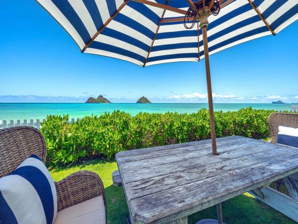 Lanikai Beach Vacation Home 4 Bedroom