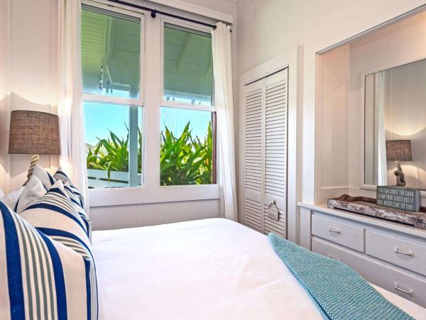 Lanikai Beach Vacation Home 4 Bedroom