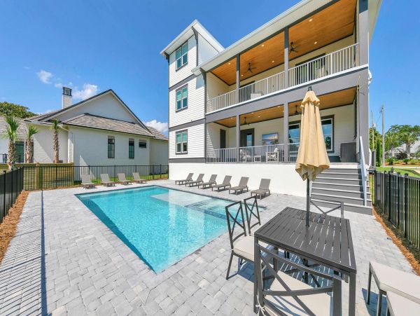 Miramar Beach Luxury Vacation Rental Great Amenities
