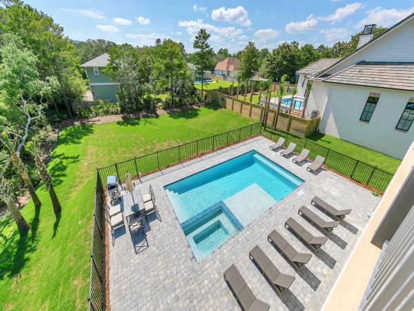 Miramar Beach Luxury Vacation Rental Great Amenities