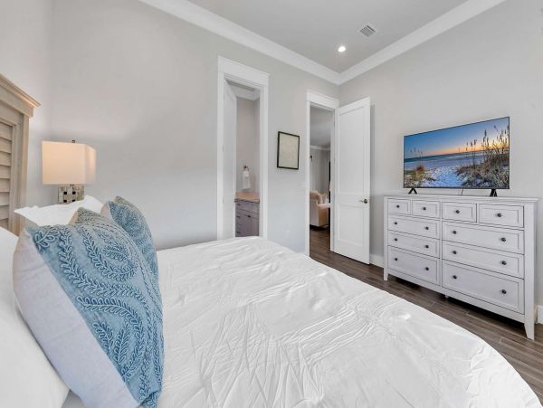 Miramar Beach Luxury Vacation Rental Great Amenities