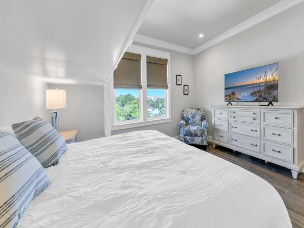 Miramar Beach Luxury Vacation Rental Great Amenities