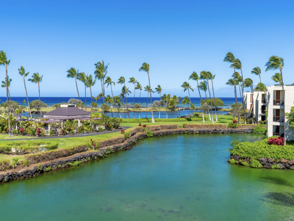 This Luxury Penthouse on the Waimea Awaits Your Arrival