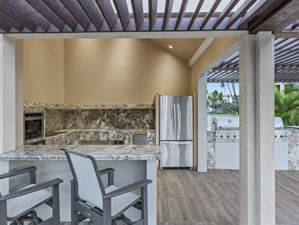 This Luxury Penthouse on the Waimea Awaits Your Arrival