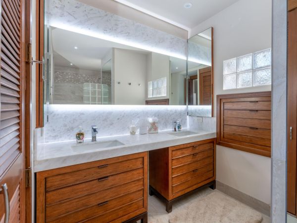 This Luxury Penthouse on the Waimea Awaits Your Arrival