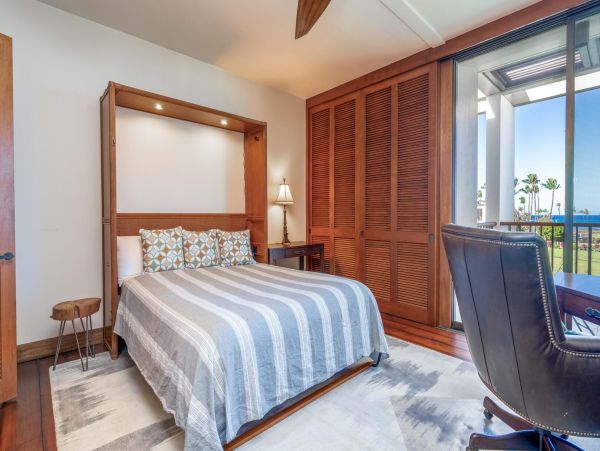 This Luxury Penthouse on the Waimea Awaits Your Arrival