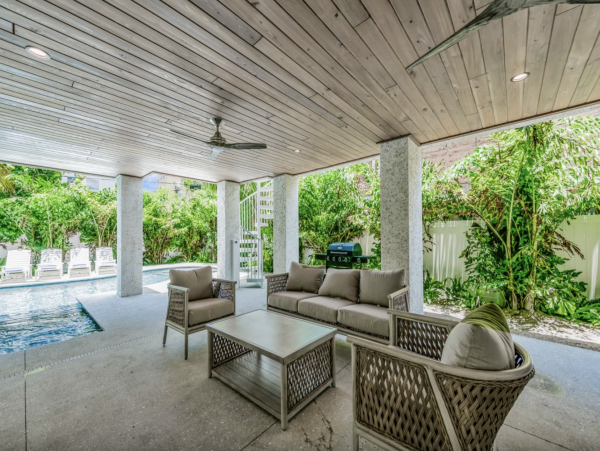 Luxury Lido Key Vacation Villa Stroll to Beach St Armands Circle
