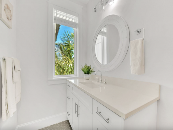 Luxury Lido Key Vacation Villa Stroll to Beach St Armands Circle