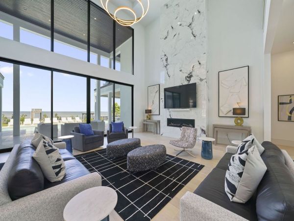 Miramar luxury Vacation Home Eight bedrooms Sleeps 36 Water Views