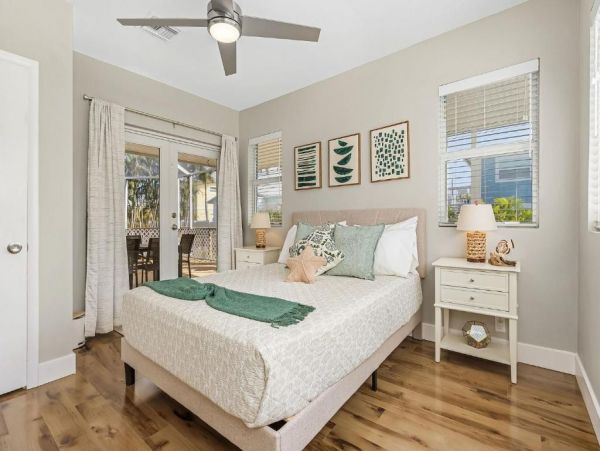 Fort Myers Vacation Home Sleeps Ten Guests