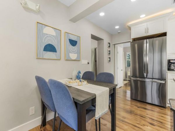 Fort Myers Vacation Home Sleeps Ten Guests
