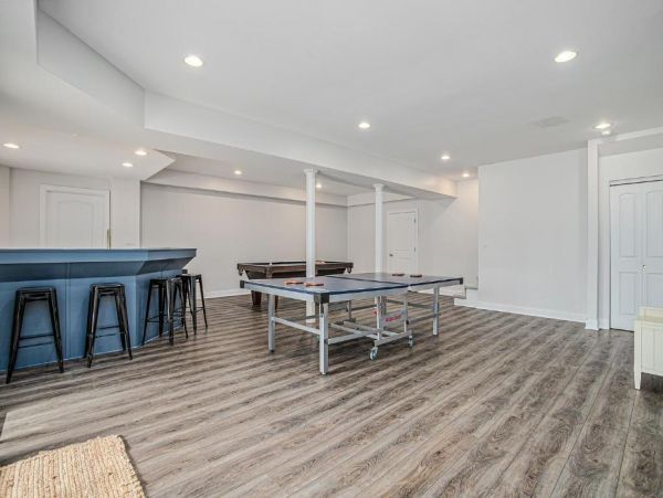 New Buffalo Vacation Home Sleeps 15 Guests