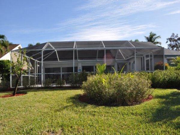 Three Bedroom Pool Vacation Home Gated Community