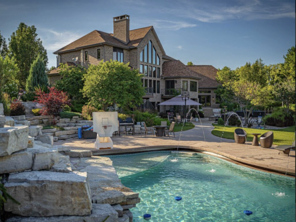 Lake Michigan Lakeside Mansion Eight Bedrooms Amazing