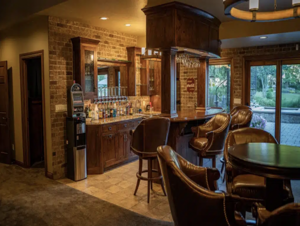 Lake Michigan Lakeside Mansion Eight Bedrooms Amazing