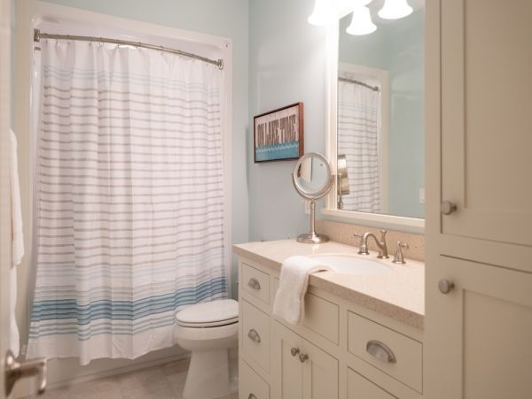 Lake Michigan Views Vacation Home Sleeps 12 Guests