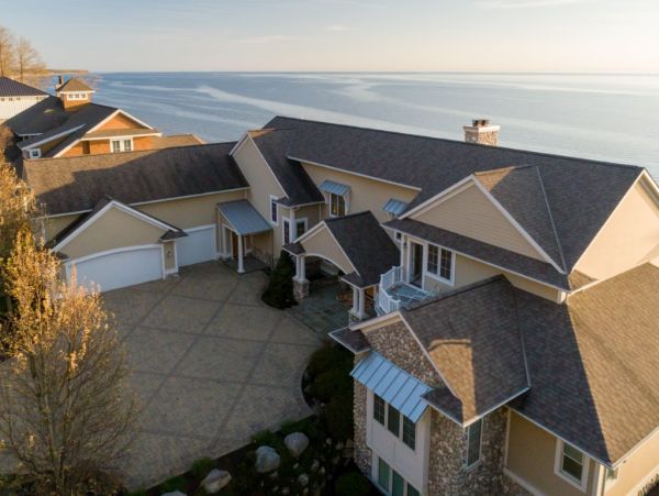 Lake Michigan Views Vacation Home Sleeps 12 Guests