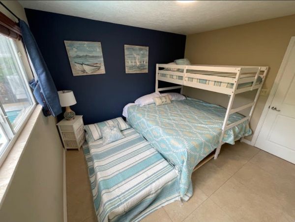 Lovely Largo Key Vacation Pool Home
