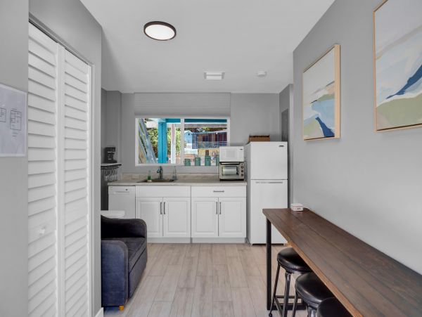 Lovely Largo Key Vacation Pool Home