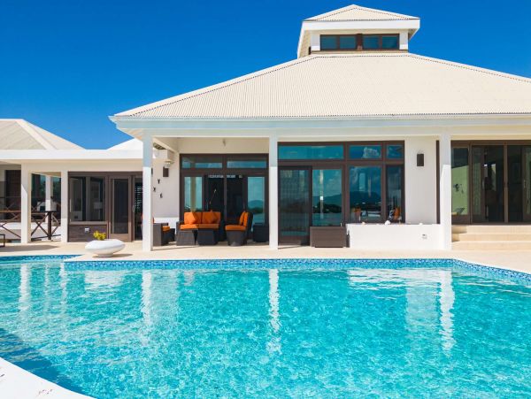 Cayman Islands Gorgeous 3 Bedroom Vacation Pool Home
