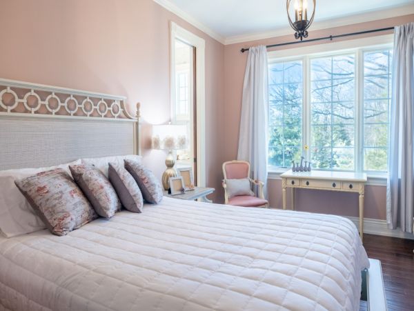Lake Views Fennville Vacation Home 6 Bedroom