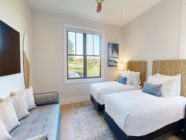 Big Island Luxury Ocean Rental Villa Main House & Guest House